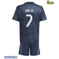 Real Madrid Vinicius Junior #7 Bortedraktsett Barn 2025-26 Kortermet (+ Korte bukser)